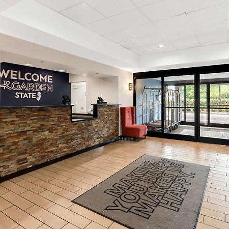 Hampton Inn Pennsville Extérieur photo