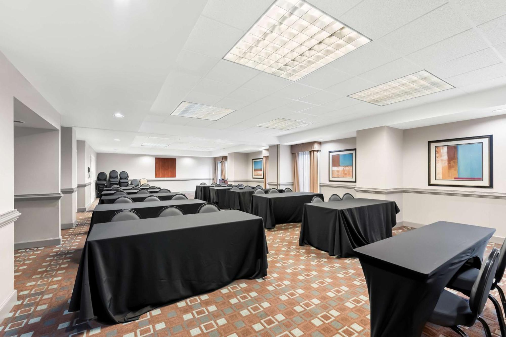 Hampton Inn Pennsville Extérieur photo