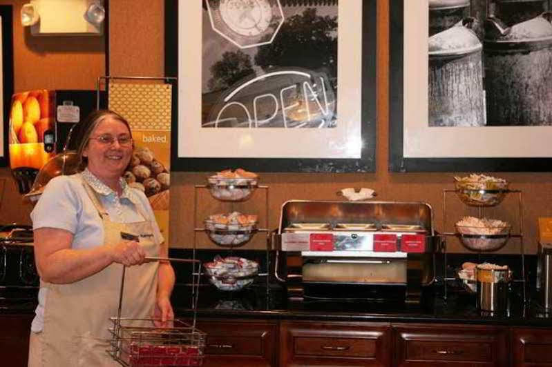Hampton Inn Pennsville Extérieur photo